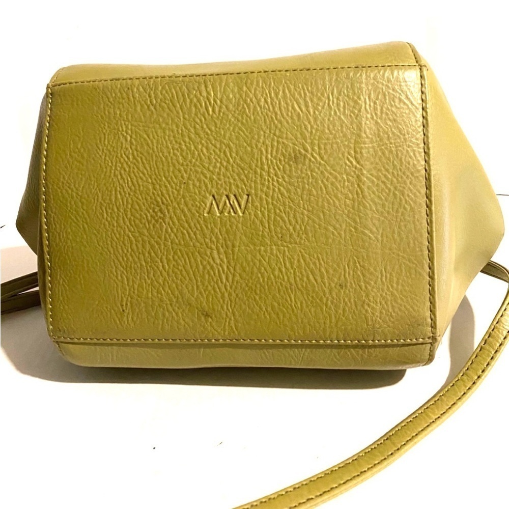 Matt & Nat Elegant green poly vinyl  satchel Handbag - Picture 8 of 11